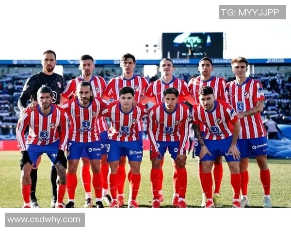 西甲球队皇家马德里成功登顶世界足球排行榜